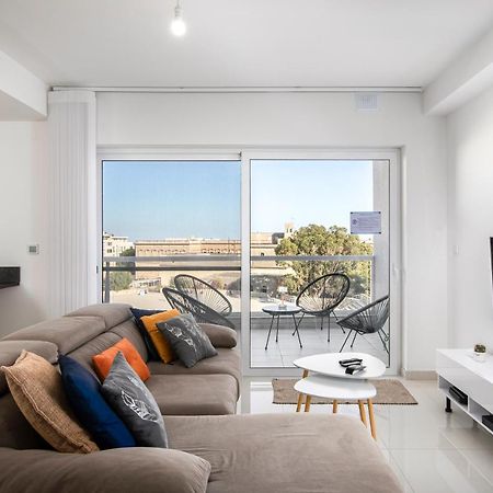 Spacious, Modern & Cosy 2 Bedroom 2 Bathroom Apartment - St. Julians Saint Julian's エクステリア 写真