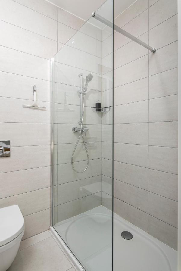 Spacious, Modern & Cosy 2 Bedroom 2 Bathroom Apartment - St. Julians Saint Julian's エクステリア 写真